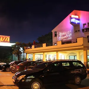 https://bb-riva.hotelinzadar.com